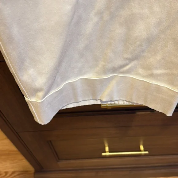 INC International Concepts Cream Women's Bermudas - Picture 8 of 10